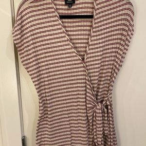 Long wrap top with cropped sleeve